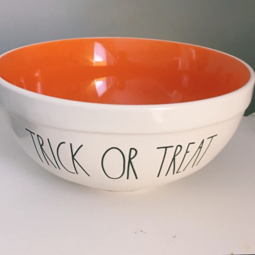 Rae dunn TRICK OR TREAT Halloween Large Bowl 10" orange interior NEW